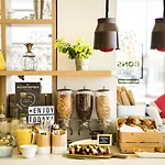 Ibis Styles Versailles 3*