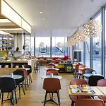 Hotel Ibis Styles Versailles Guyancourt