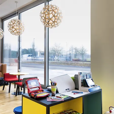 Ibis Styles Versailles 3* Guyancourt