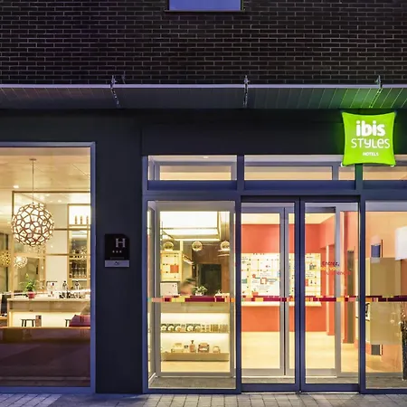 Ibis Styles Versailles 3* Guyancourt