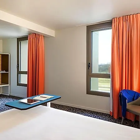Ibis Styles Versailles 3* Guyancourt