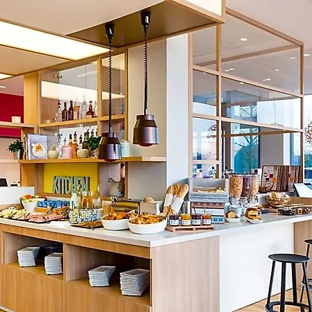 Hotel Ibis Styles Versailles Guyancourt