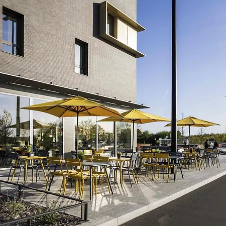 Ibis Styles Versailles 3*