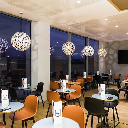 Ibis Styles Versailles Отель Гиянкур