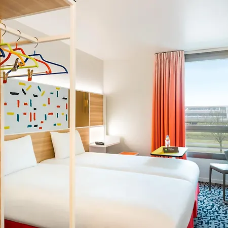 Ibis Styles Versailles 3* Guyancourt