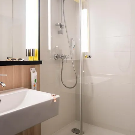 Ibis Styles Versailles Szálloda 3*