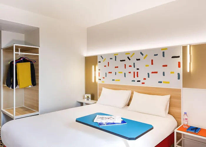 Hotel Ibis Styles Versailles Guyancourt
