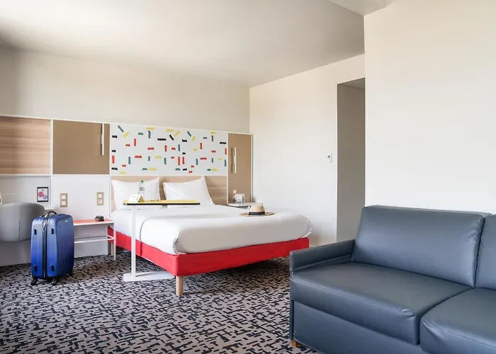 Ibis Styles Versailles 3* Guyancourt