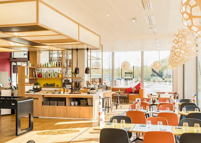 Ibis Styles Versailles Hotel Guyancourt